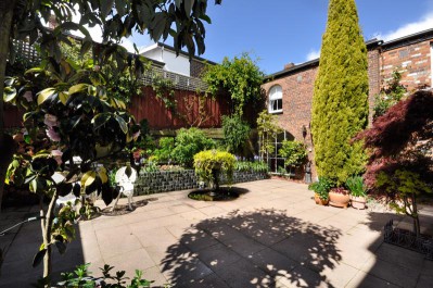 Atrium Apartment Bed & Breakfast Launceston launceston