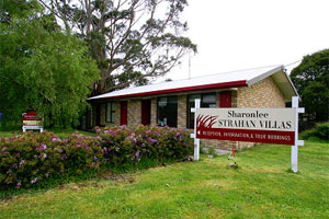 Sharonlee Strahan Villas Strahan