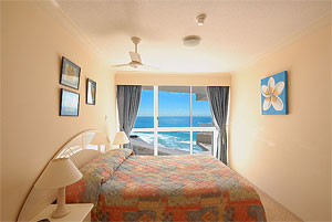 19th Avenue on the Beach Gold Coast