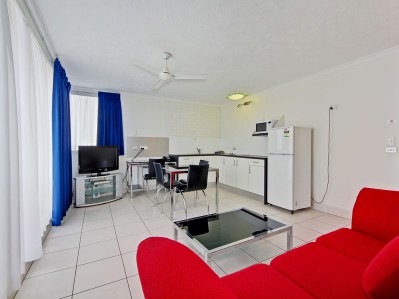Broadbeach Travel Inn Apartments gold coast