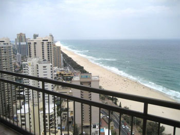 Escape Now Peninsula Resort Surfers Paradise Gold Coast