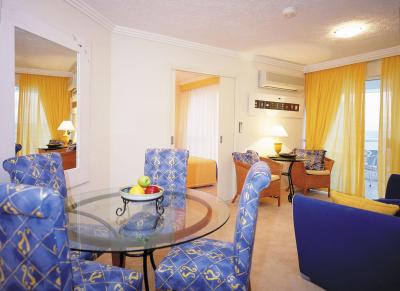 Regency on the Beach Gold Coast