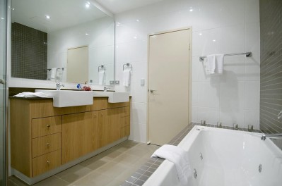 3 BDRM SUB-PENTHOUSE