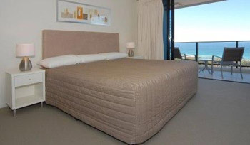 Ultra Broadbeach Apartments Gold Coast