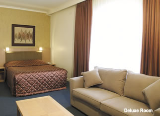 The Best Western Plus Travel Inn Hotel melbourne