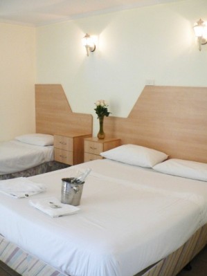 Stayinn formely Coburg Coach House Motel Melbourne