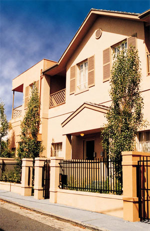 Quest South Yarra Mews Apartments Melbourne