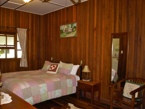 Amamoor Lodge sunshine coast hinterland
