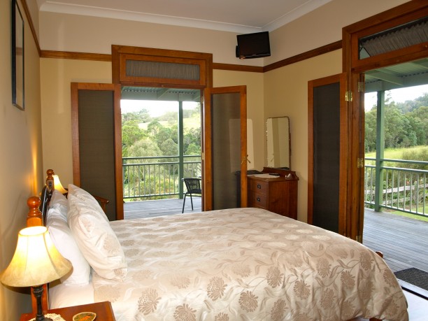 Amamoor Lodge sunshine coast hinterland