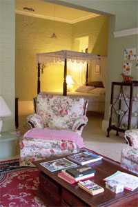 Willowgatehall Luxury Bed & Breakfast Sydney
