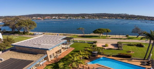 Lakeside Holiday Apartments Merimbula 